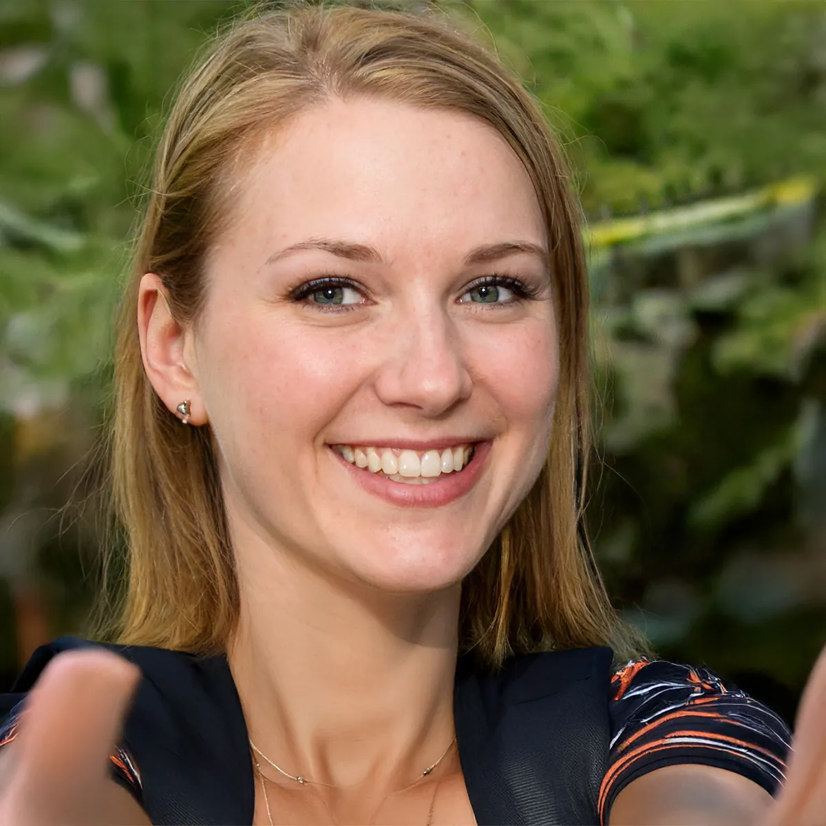 lotte-de-jong-glowedge-partner lotte-de-jong-glowedge-partner